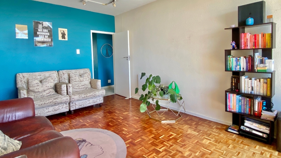 1 Bedroom Property for Sale in Gardens Western Cape